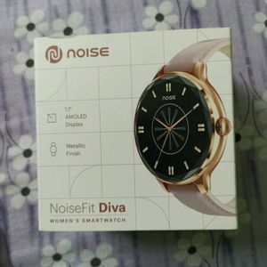 Noise Fit Diva Smartwatch