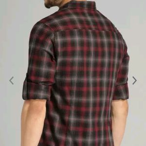 Roadster Lifestyle Co Men Maroon & Black