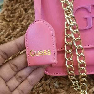 GUESS SLING BAG