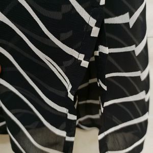 Black And White Zig Zag Shirt For Women's