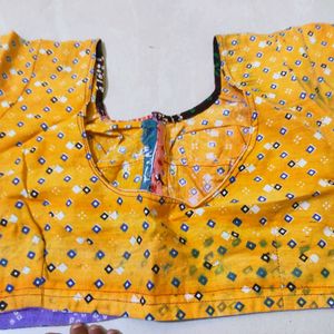 Elegant Yellow Cotton Blouse – Gently Worn