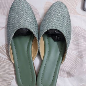 Offer!! Flats Sale Size 39