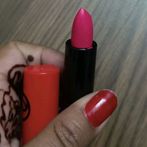 Oriflame On Colour Romantic Pink Lipstick