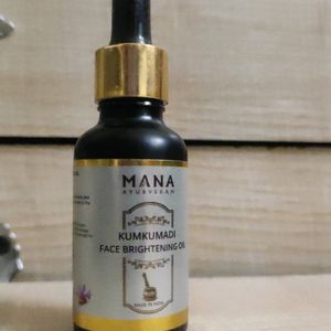 Mana Ayurveda Brightening Oil