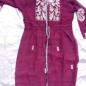 Lucknowi Chikankari Tunic