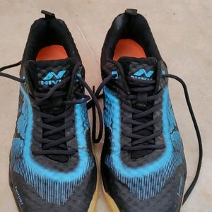 Good Condition Used Badminton Shoes