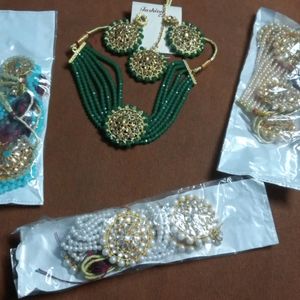 Necklace Beautiful, 200 Rs Per Set