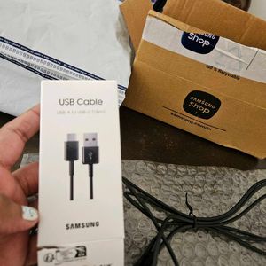 SAMSUNG USB A to C cable