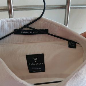 1 Year Used Van Heusen Men's Regular Fit Shirt