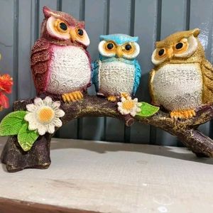 Owl Stylish Showpieces