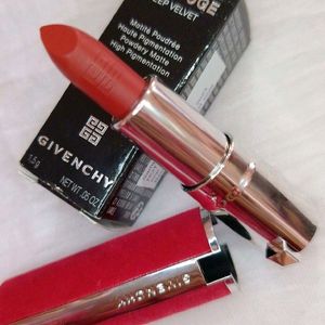 Givenchy Velvet Lipstick 💕❣️