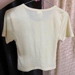 Butter Yellow Top