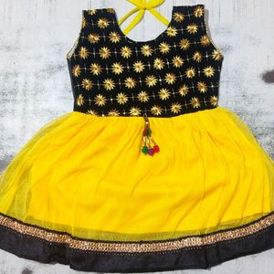 Green Colour Baby Girl Dresses With Bottom Wear