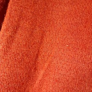 Unisex Woolen Full Sleeve Carrot Colour T-shirt