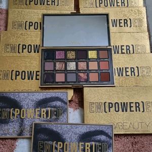 Huda Beauty Empowered Eyeshadow Palette