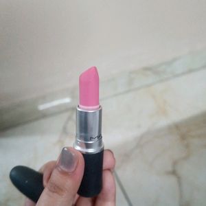 Sale 💰🛍️ Mac Lipsticks