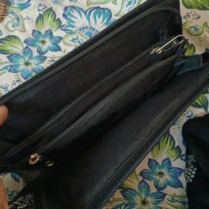 Beauty Black Hand Purse