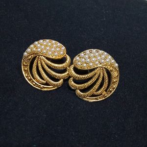 Round earings