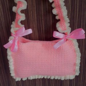 Crochet Ruffle Bag