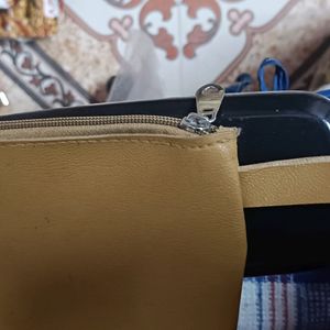 Mustered Colour Leather Purse