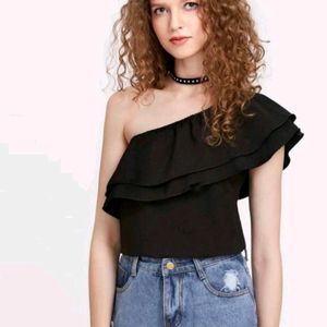 One-sided Off Shoulder Top