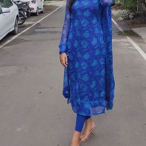 Blue full sleeves with dupatta