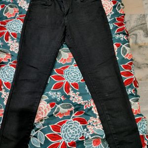 Black Rise Skinny Fit Jeans