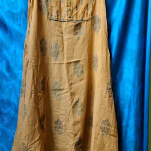 Floral Printed Sleeveless Kurta