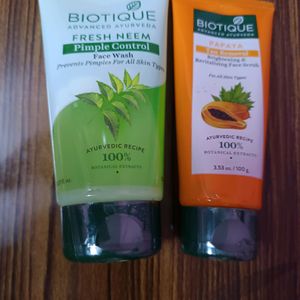 BIOTIQUE FACEWASH & SCRUB