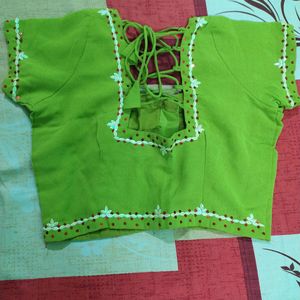 Lovely Green 🍏 Blouse