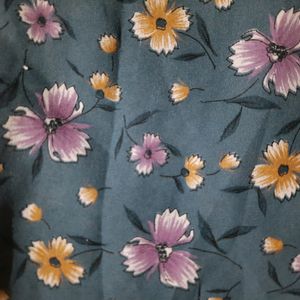 Women Flower shirt💙