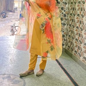 paax flora print kurta /trouser