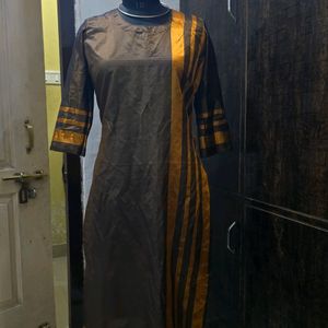 Designer Kurta With Big Tassels