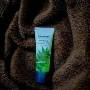 Himalaya Purifying Neem Face Wash