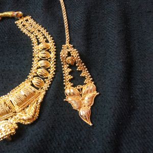 Gold Design Jewellery Set