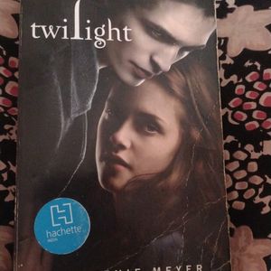 Twilight By Stephanie Meyer