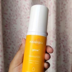 Aqualogica Glow+ Oil Free Moisturizer