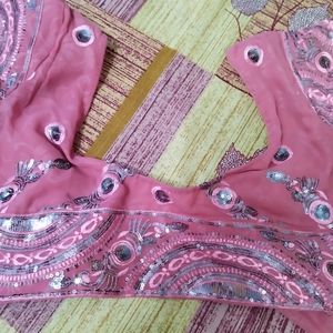 PinkSareewithBlouseFree Screnchy,Bluewithoutblouse