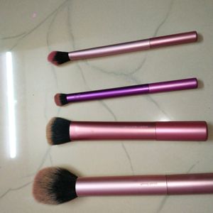 Real Technique Makeup Brush