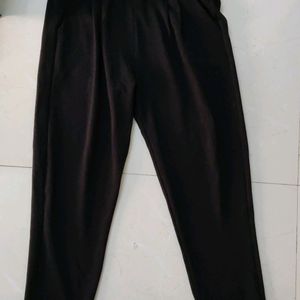 NEUDIS Pleated Formal Pants