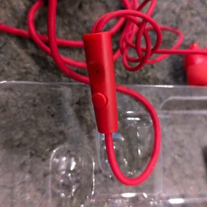 Boat - Bass heads 100 Earphones - NEW , Never Used