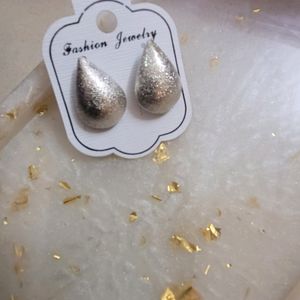 Silver Shimmer Studs