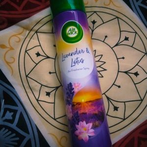 AirWick Lavender & Lotus Air Freshner Spray