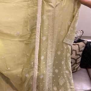 Chikankari Kurta & Dupatta Set