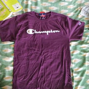 Champion Tshirt (M size)