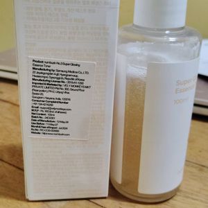 Numbuzin No3 Super Glowing Essence Toner