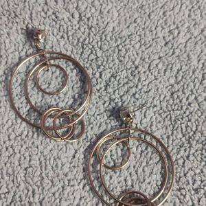 Stylish Hoop Type Hangings