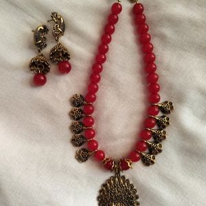 Beautiful Golden And Red Peacock Necklace Set