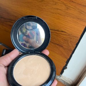 Studio Fix Powder Plus Foundation