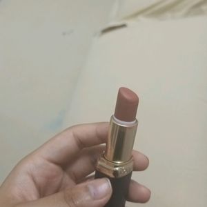 Loreal Lipstick.